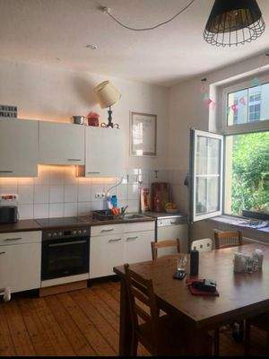 Luisenstr 59 EG Küche