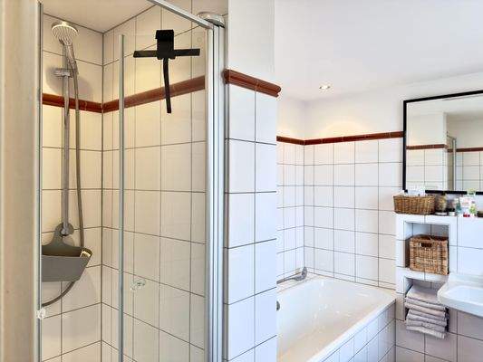 Badezimmer im erster Obergeschoss