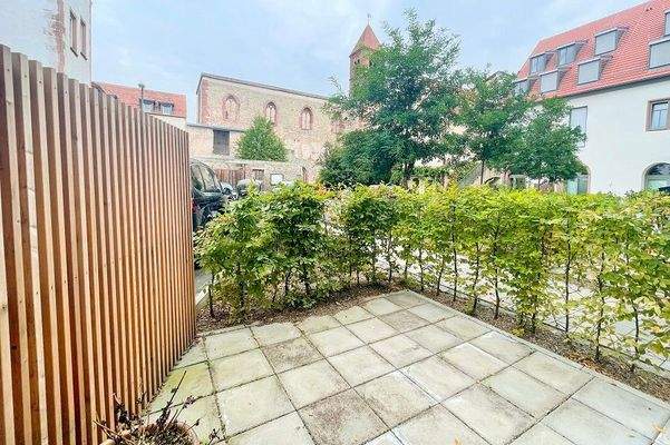 Terrasse vor dem Schlafzimmer