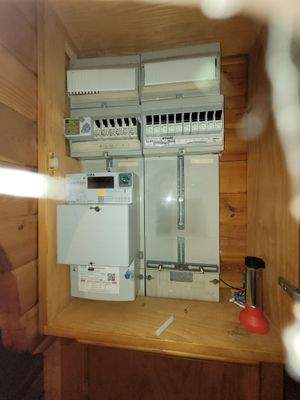 Stromkasten mit FI Schalter