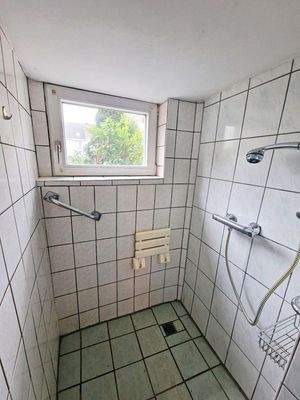 Badezimmer EG