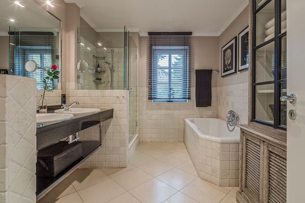 Wohnung 1. OG links