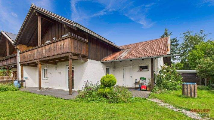 CAM01796G0-PR0130-STILL027