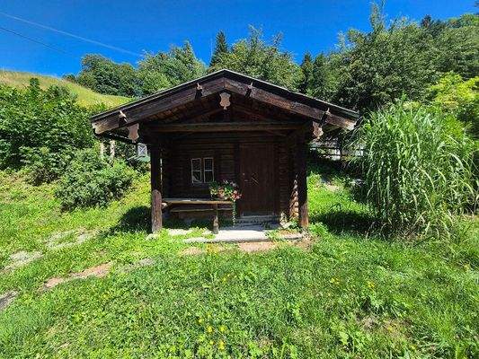 Gemütliche Gartenlaube mit Traumaussicht...