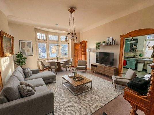 Einrichtungsbeispiel Wohnzimmer 1. OG