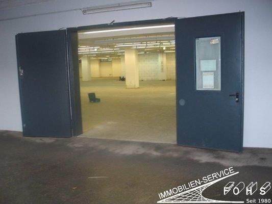 Halle UG 661,7 m² Geb. 4 ebenerdige Andienung