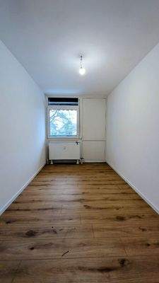 Büro / Kinderzimmer