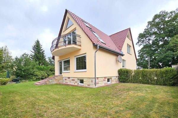 repräsentatives Einfamilienhaus