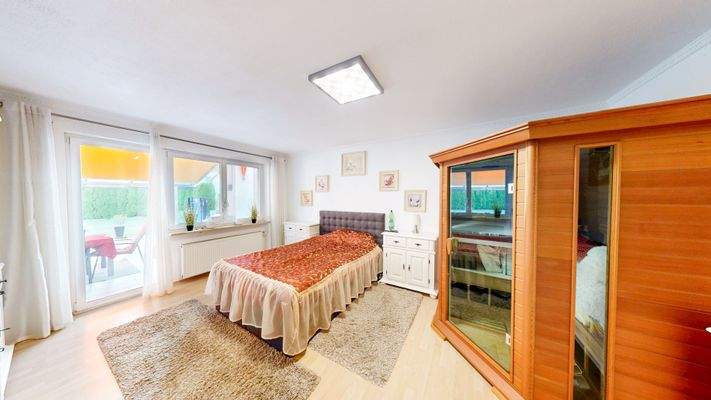 Elternschlafzimmer EG