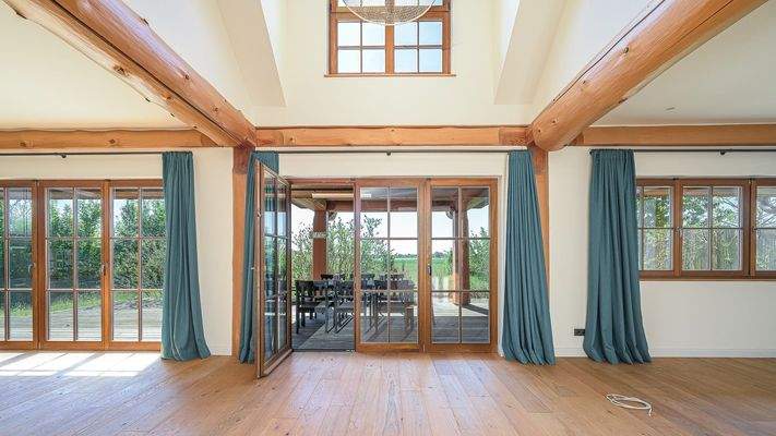 Wohnen, Blick auf die Terrasse