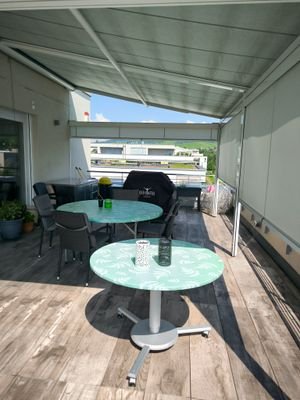 Teil-Überdachte Dachterrasse