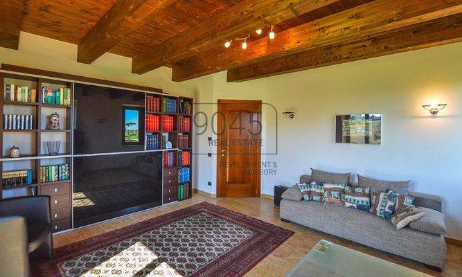 Elegantes Landhaus mit Pool und Meerblick bei Lapedona – Marken