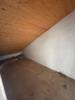 Abstellraum zweimal verfügbar