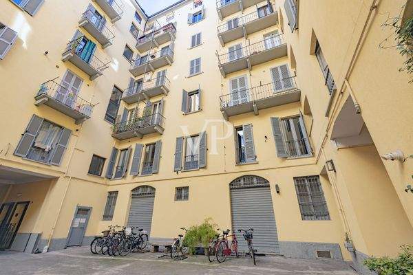 Cortile interno e facciata interna