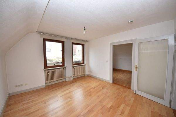 2-FH OG Zimmer 1 Wohnen