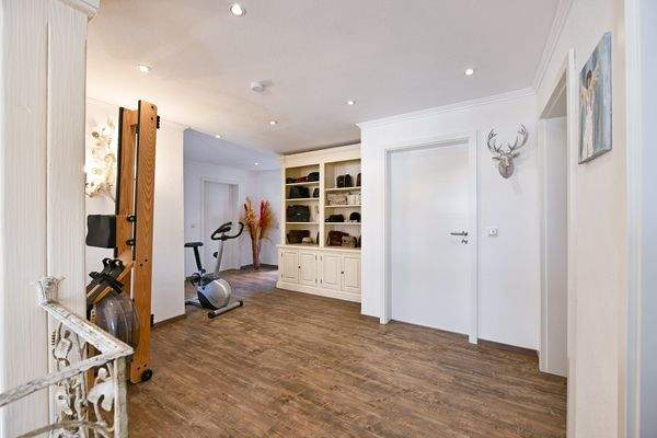 großzügiger Flurbereich im Obergeschoss