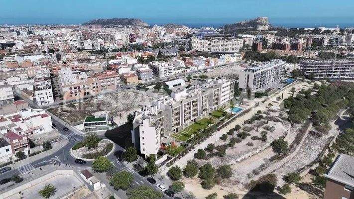 Exclusive Flats in a Prestigious Alicante Location
