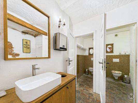 CAM05560G0-PR0026-STILL004