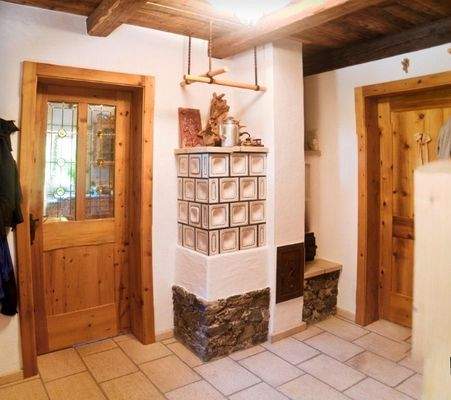 Kunstvolle Kachelöfen sorgen für wohlige Wärme