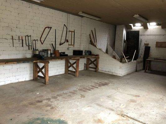 Remise 1 mit Werkstatt