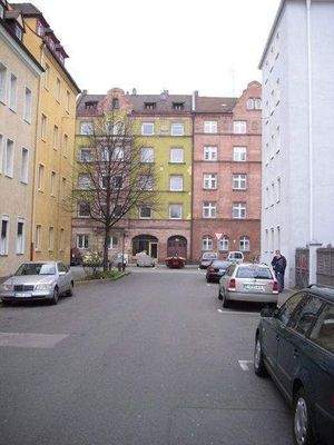 Straße vor dem Haus