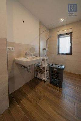 Haus 70 - Badezimmer