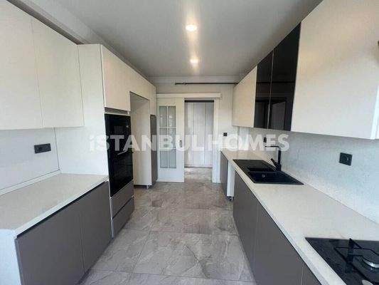 Apartment Close to the Marmaray Train Station in Kadikoy Istanbul