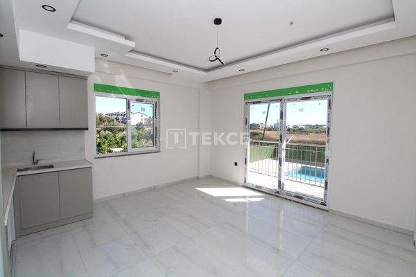 Brand-New Apartment in a Poolside Building in Manavgat Antalya