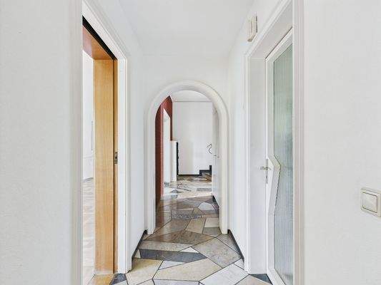 Flur linker Gebäudeflügel