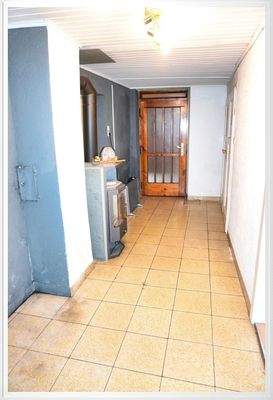 Flurbereich mit Holzofen