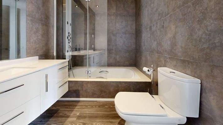 Contemporary-Apartment-for-Rent-in-Pollensa-with-terrace-space-Bathroom 1