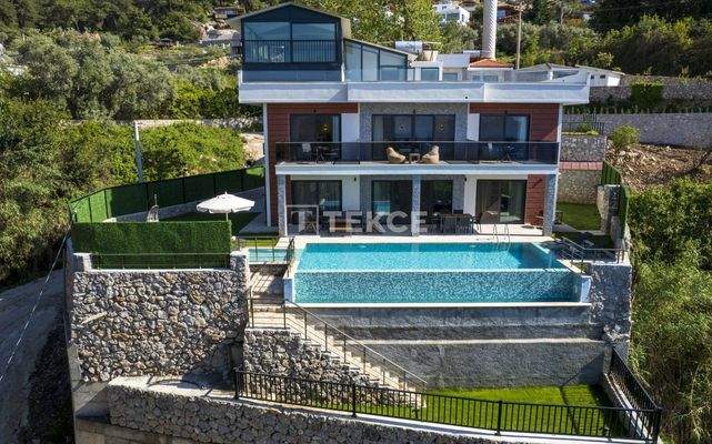 Detached Villa with Uninterrupted Sea View in Fethiye Faralya