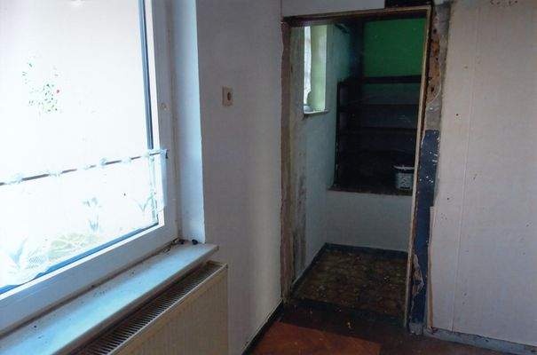 OG - Küche mit Speisekammer