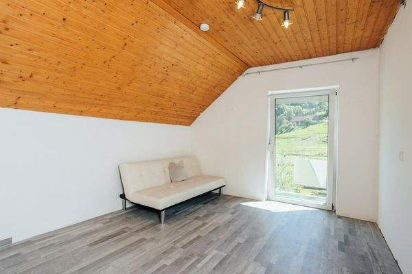 DG - Schlafzimmer III mit Balkon