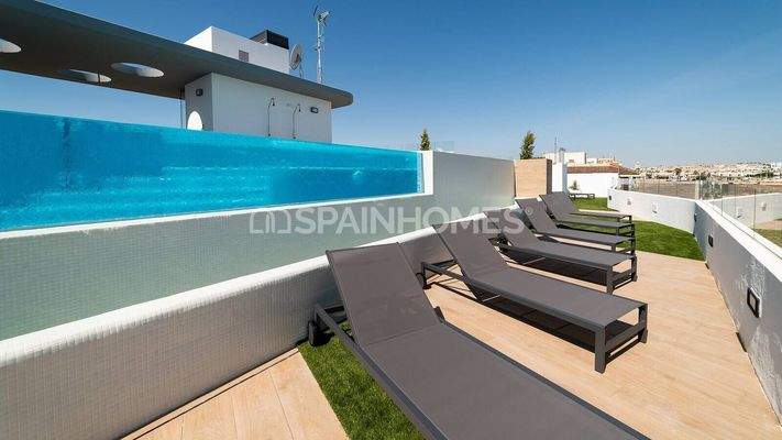 Ready to Move Apartments 300 M from the Sea in Orihuela
