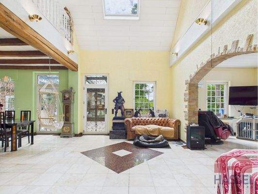 Weiter in Ihr Wohn- und Esszimmer