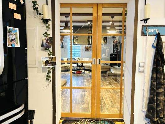 2-flügelige Schiebetüre von der Wohnküche ins Wohnzimmer (Nebenhaus OG-Wohnung)