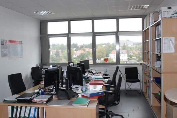 Büro 4