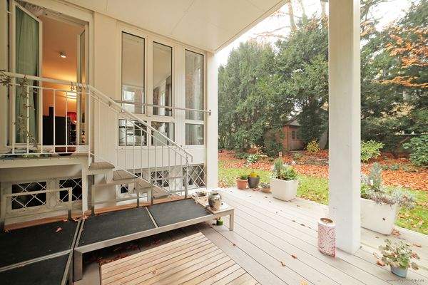 Überdachte Terrasse