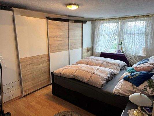 Schlafzimmer - Wohnung 1. OG