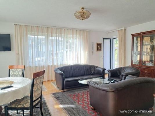 Wohnzimmer im EG