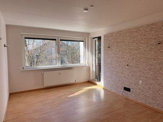 ...mit direktem Zugang zum Balkon