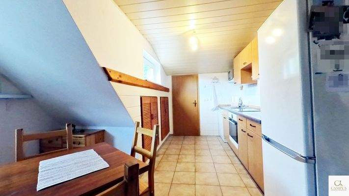 Küche mit Essbereich