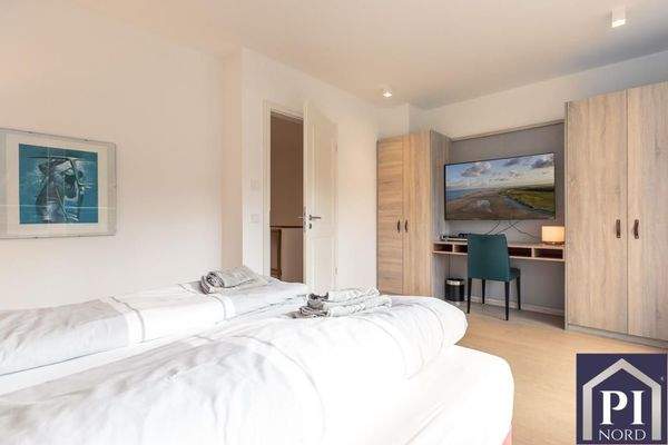 Drittes Schlafzimmer auch mit Fernseher 