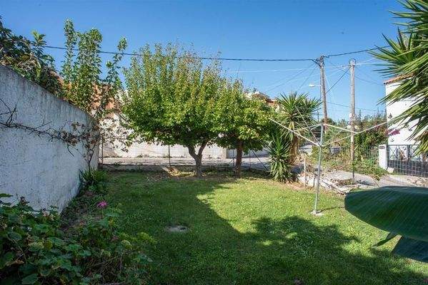 Kreta, Tavronitis: Villa mit Meerblick und 3 unabhängigen Apartments zu verkaufen