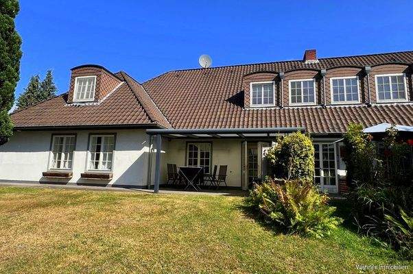 überdachte Terrasse Ergeschosswhg.