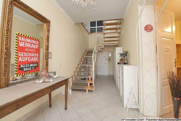 Vorderhaus - Eingang