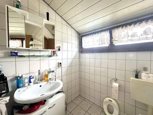 Tageslichtsbadezimmer Dachgeschoss 