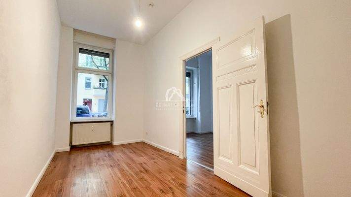 Zimmer 2 / room 2