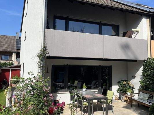 Terrasse u. Balkon in Süd